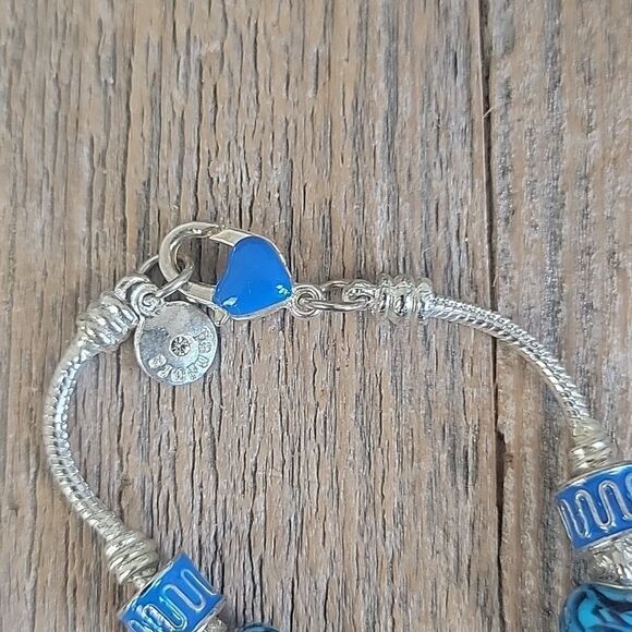Blue beaded enamel and crystal charm bracelet  8" length - Picture 2 of 6